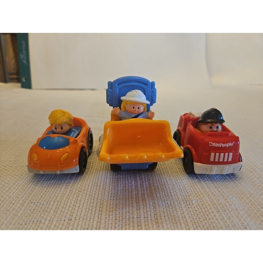 Lot Of 3 Fisher Price Little People Wheelies & Bulldozer Figure